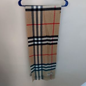 Authentic cashmere Burberry Scarf